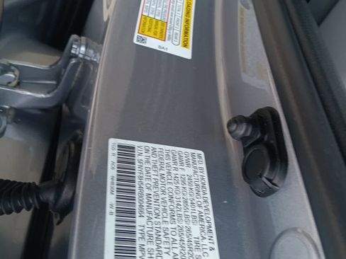 Used 2024 Honda Passport EX-L image 12