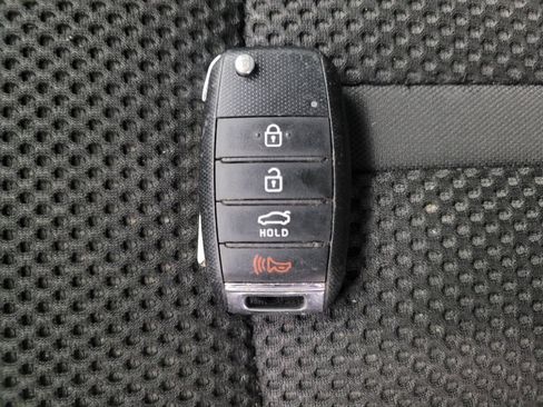Used 2019 Kia Optima LX FWD image 32