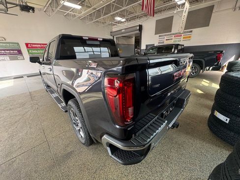 New 2026 GMC Sierra 1500 SLT w/ SLT Premium Plus Package image 8