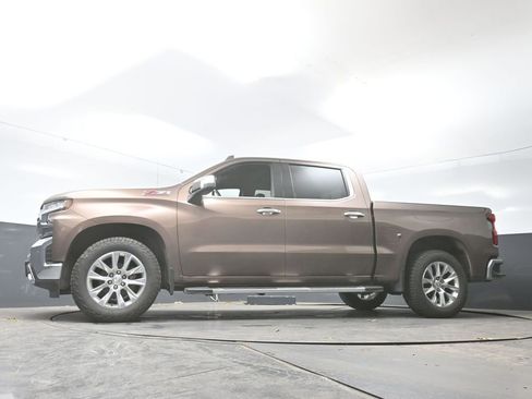 Used 2019 Chevrolet Silverado 1500 LTZ image 27