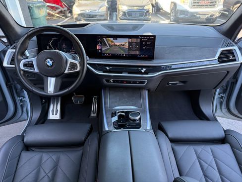 Used 2024 BMW X5 xDrive40i w/ M Sport Package image 23
