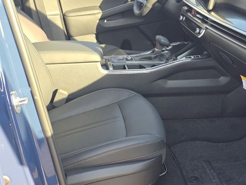 New 2026 Kia Sorento S w/ S Panoramic Sunroof Package FWD image 22