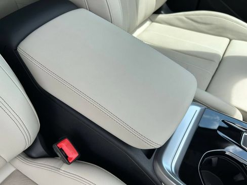 Used 2025 Audi Q5 Premium Plus AWD/4WD image 47