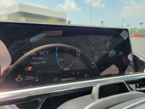 New 2025 GMC Sierra EV Denali AWD/4WD image 10