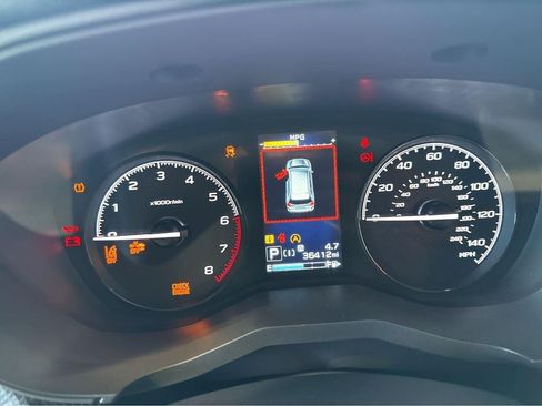 Used 2021 Subaru Forester AWD/4WD image 3