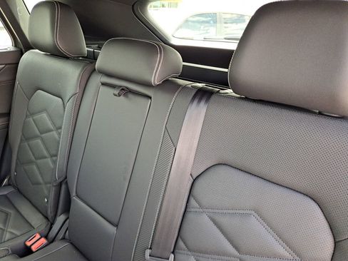 New 2026 Volkswagen Atlas Cross Sport SE image 25