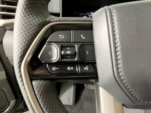 Used 2026 Toyota Tundra Platinum AWD/4WD image 19