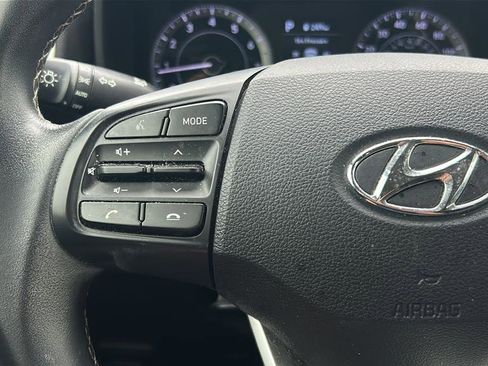 Used 2022 Hyundai Venue SEL FWD image 27