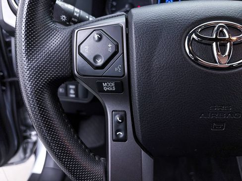 Used 2023 Toyota Tacoma TRD Off-Road AWD/4WD image 29