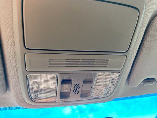 Used 2012 Honda Accord EX image 28