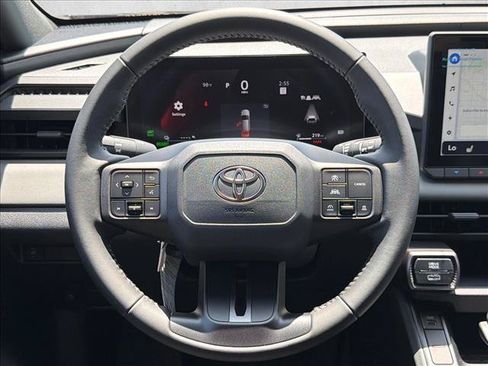 Used 2026 Toyota RAV4 SE AWD/4WD image 23