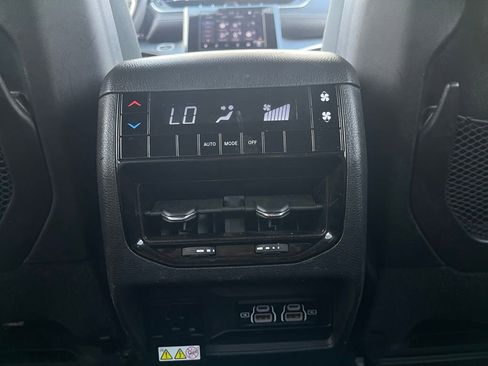 Used 2023 Jeep Grand Cherokee L Laredo AWD/4WD image 40