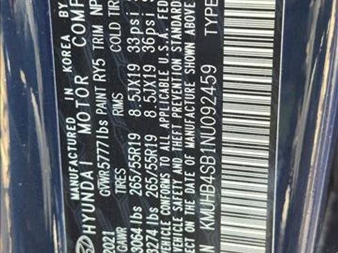 Used 2022 Genesis GV80 2.5T w/ Advanced Package 03 RWD image 24
