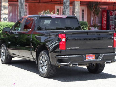 Used 2021 Chevrolet Silverado 1500 RST w/ Z71 Off-Road Package AWD/4WD image 6