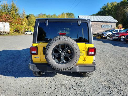 Used 2021 Jeep Wrangler Unlimited Sport image 16