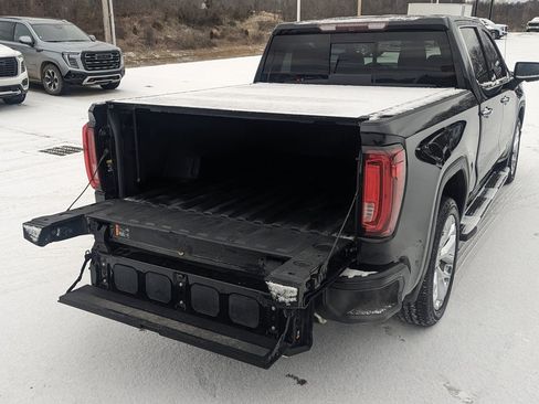 Used 2019 GMC Sierra 1500 Denali w/ Technology Package image 16
