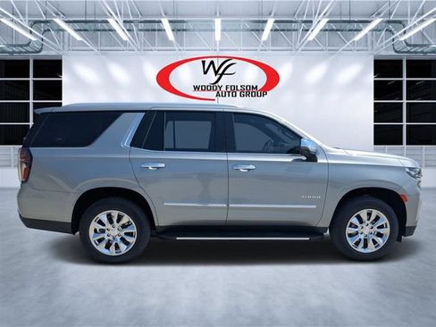 Used 2023 Chevrolet Tahoe LT w/ LT Signature Package AWD/4WD image 2
