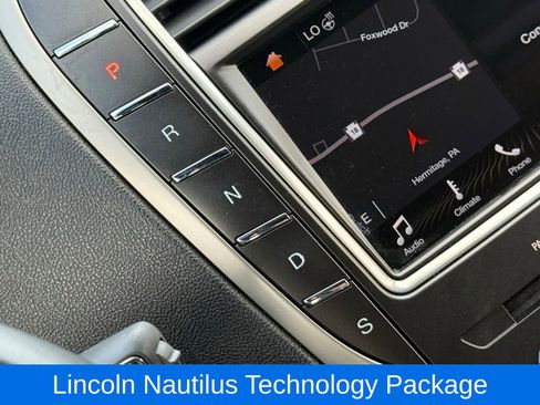 Used 2019 Lincoln Nautilus Reserve image 29