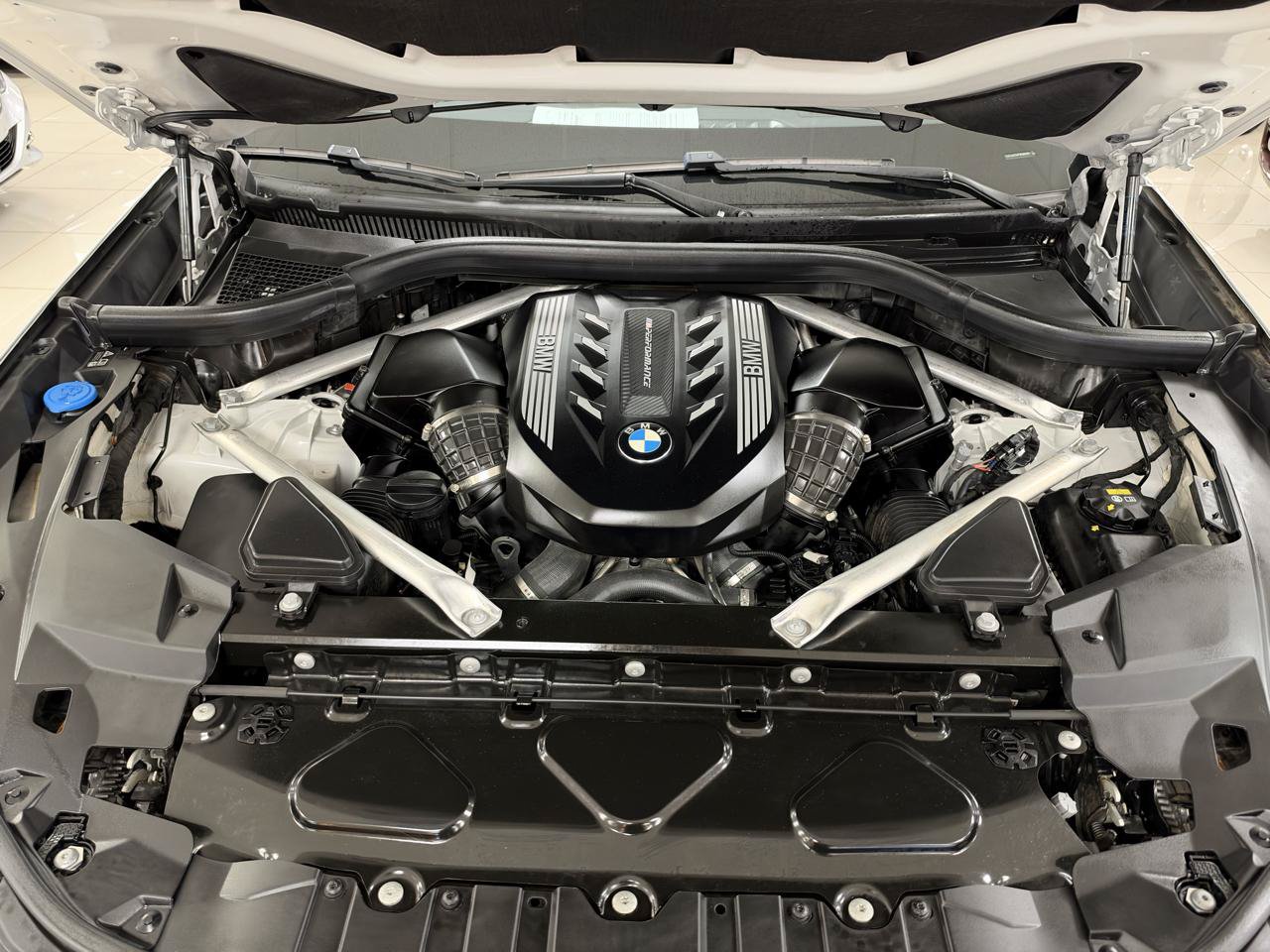 Used 2023 BMW X5 M50i w/ Executive Package AWD/4WD image 38