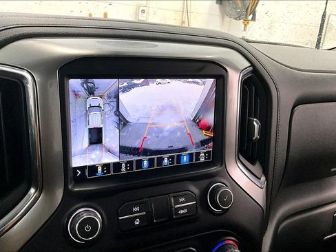 Used 2021 Chevrolet Silverado 2500 LTZ w/ LTZ Plus Package image 15