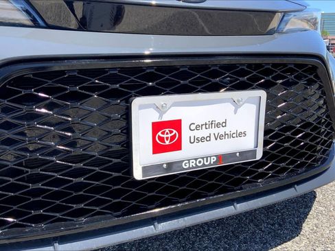 Used 2024 Toyota Corolla SE image 29