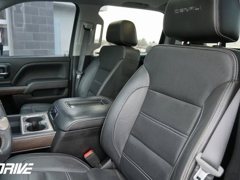 Used 2018 GMC Sierra 3500 Denali w/ Duramax Plus Package image 20
