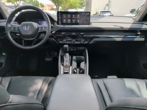 Used 2023 Honda Accord EX-L image 30