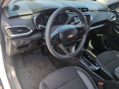 Certified 2023 Chevrolet TrailBlazer LT FWD image 10