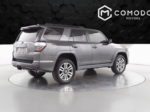 Used 2022 Toyota 4Runner TRD Sport image 3