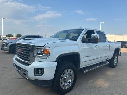Used 2017 GMC Sierra 2500 Denali w/ Duramax Plus Package