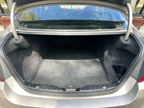 Used 2011 BMW 535i Sedan image 10