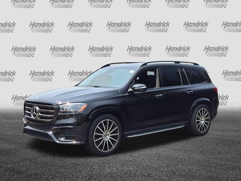 Used 2026 Mercedes-Benz GLS 450 4MATIC image 5