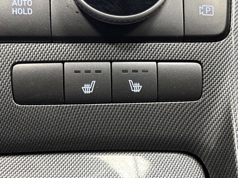 Used 2023 Hyundai Santa Fe SEL w/ Premium Package image 8