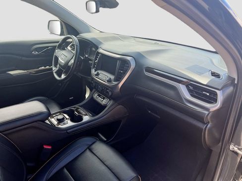 Used 2023 GMC Acadia AT4 w/ Technology Package AWD/4WD image 30