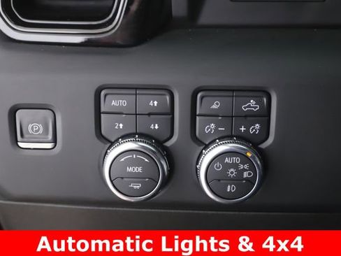 Used 2022 GMC Sierra 1500 AT4 w/ Sierra Safety Plus Package AWD/4WD image 20