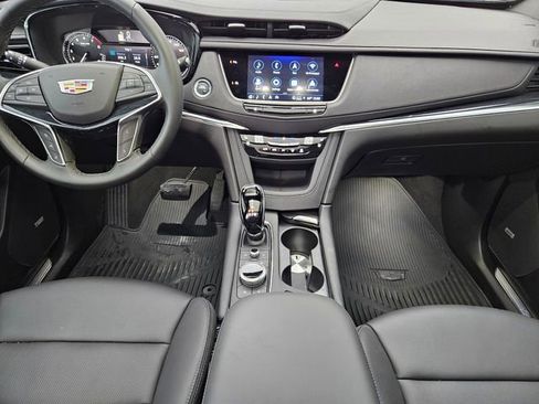 New 2025 Cadillac XT5 Premium Luxury image 13