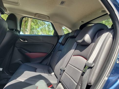 Used 2018 MAZDA CX-3 Touring w/ Preferred Equipment Package FWD image 12