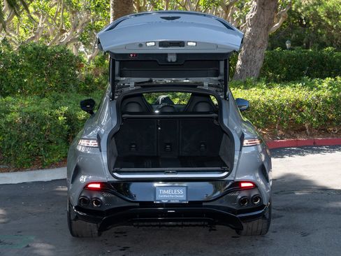 Used 2025 Aston Martin DBX 707 AWD/4WD image 7