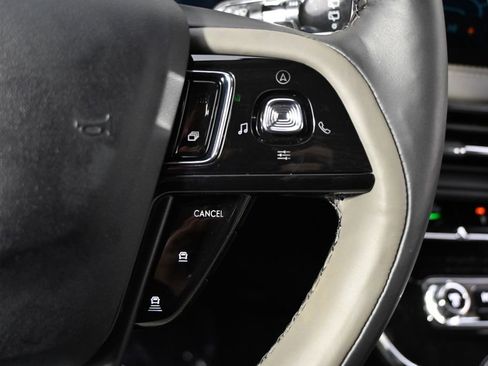 New 2026 Lincoln Corsair Reserve w/ Jet Appearance Package AWD/4WD image 36