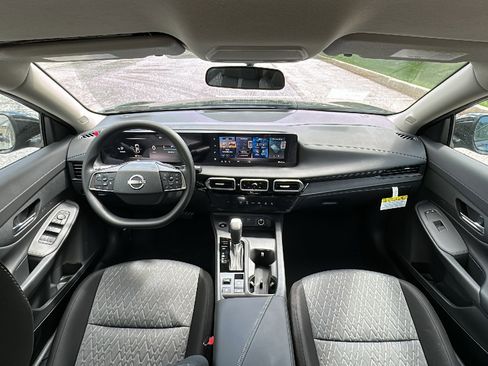 New 2026 Nissan Sentra SV FWD image 10