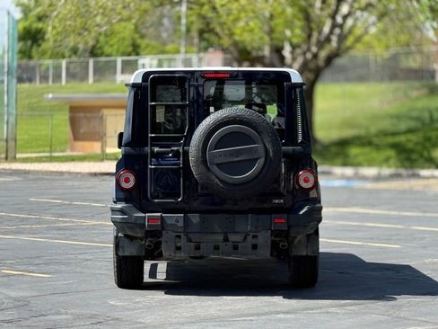 Used 2024 INEOS Grenadier AWD/4WD image 6