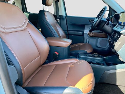 Used 2022 Ford Maverick Lariat w/ Lariat Luxury Package image 27