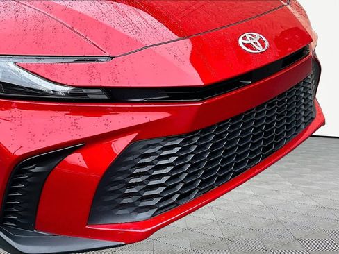 Certified 2025 Toyota Camry SE w/ Convenience Package FWD image 30