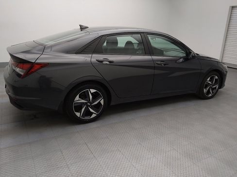 Used 2023 Hyundai Elantra SEL w/ Convenience Package image 10