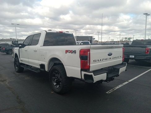 Used 2023 Ford F250 Lariat w/ Sport Appearance Package image 5