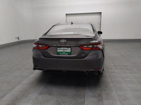 Used 2022 Toyota Camry SE image 7