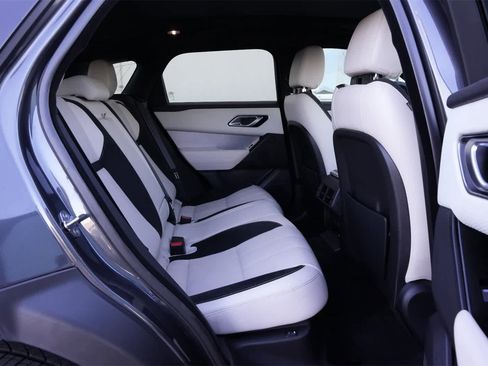 Used 2021 Land Rover Range Rover Velar R-Dynamic S image 21