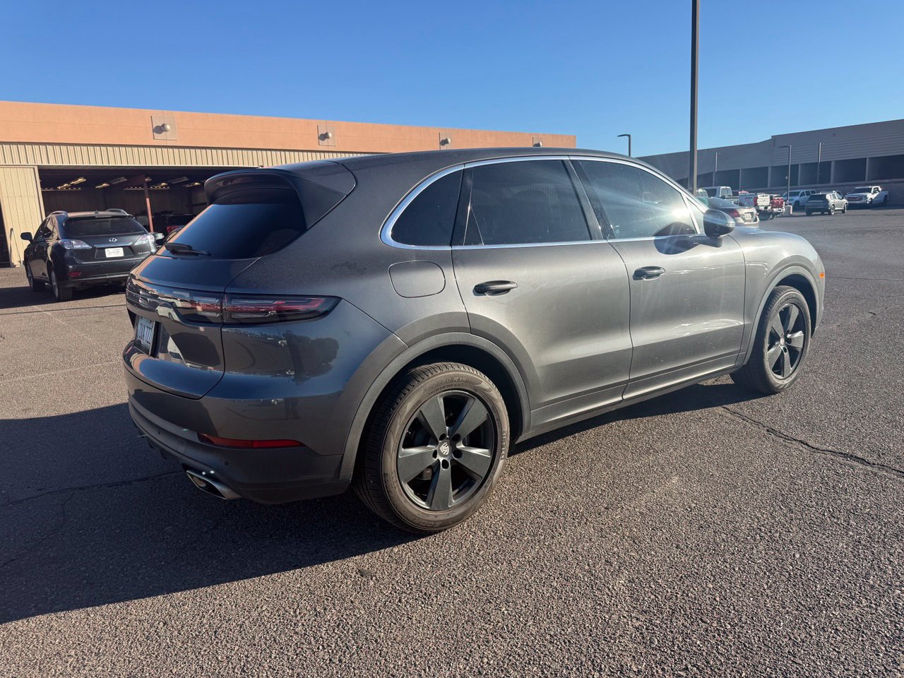 Used 2019 Porsche Cayenne AWD/4WD image 5