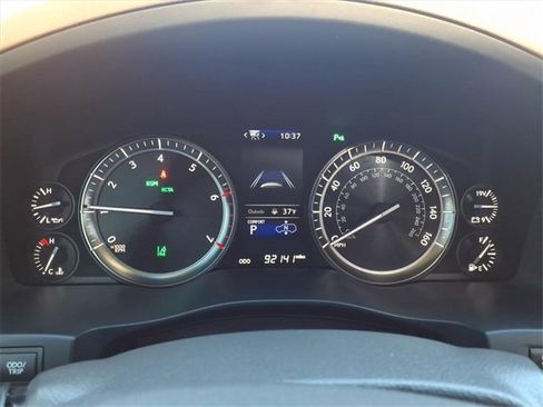 Used 2019 Lexus LX 570 4WD image 23