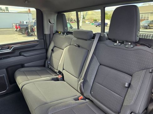 Used 2024 Chevrolet Silverado 3500 LT w/ Convenience Package image 17